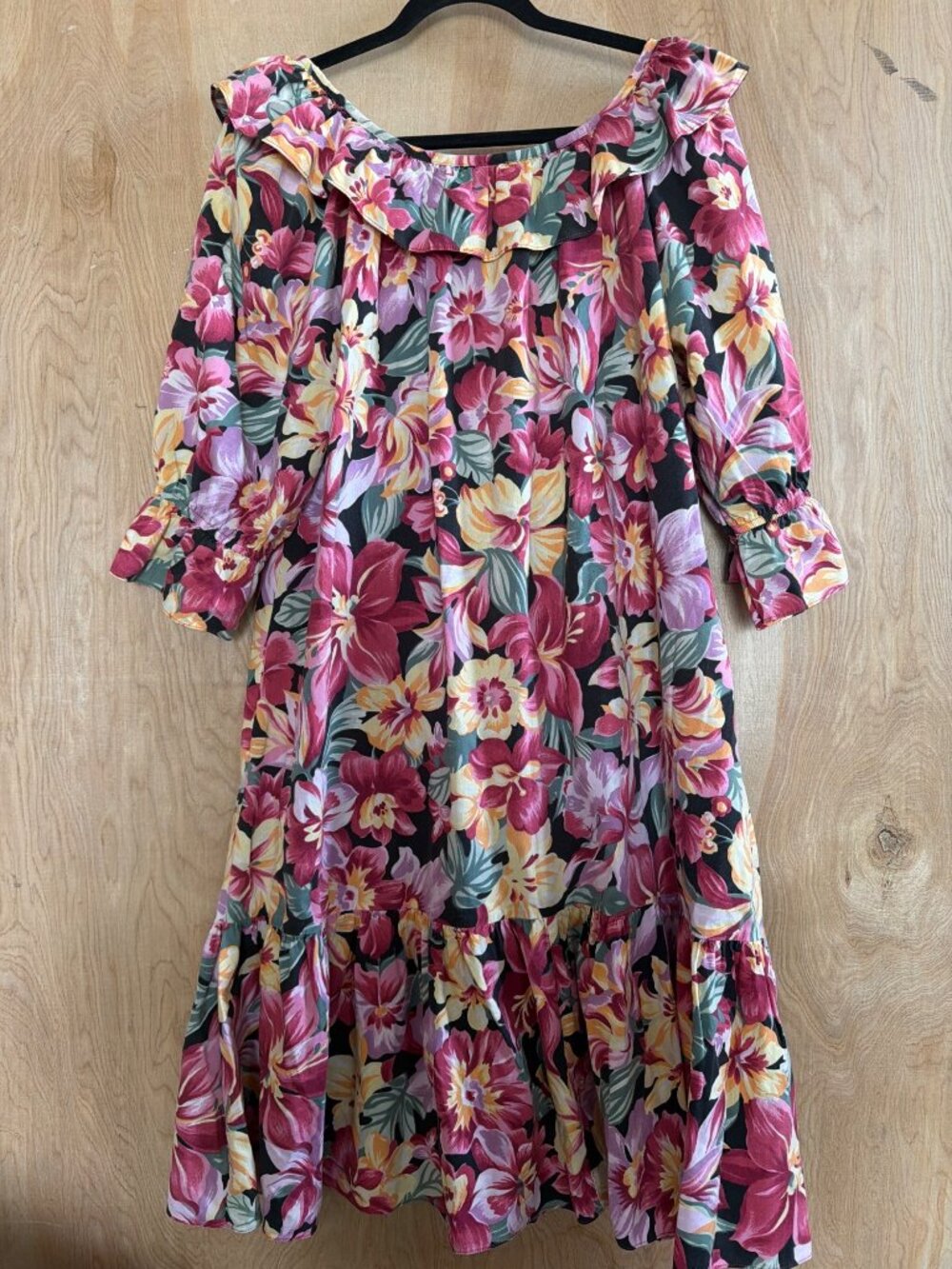 Set of 2 Vintage Hilo Hattie Hawaiian Floral MuuMuu Caftan House Dress Size XL - Picture 9 of 15